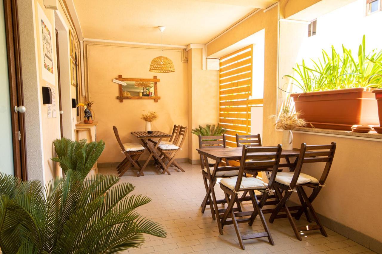 Resilienza Tropical Apartments & Room Porto SantʼElpidio Εξωτερικό φωτογραφία