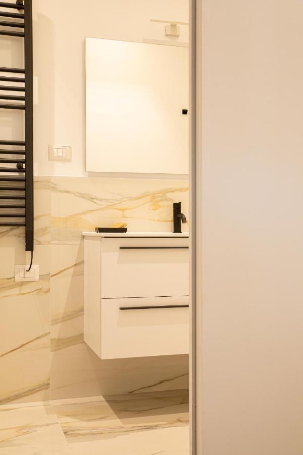 Resilienza Tropical Apartments & Room Porto SantʼElpidio Εξωτερικό φωτογραφία